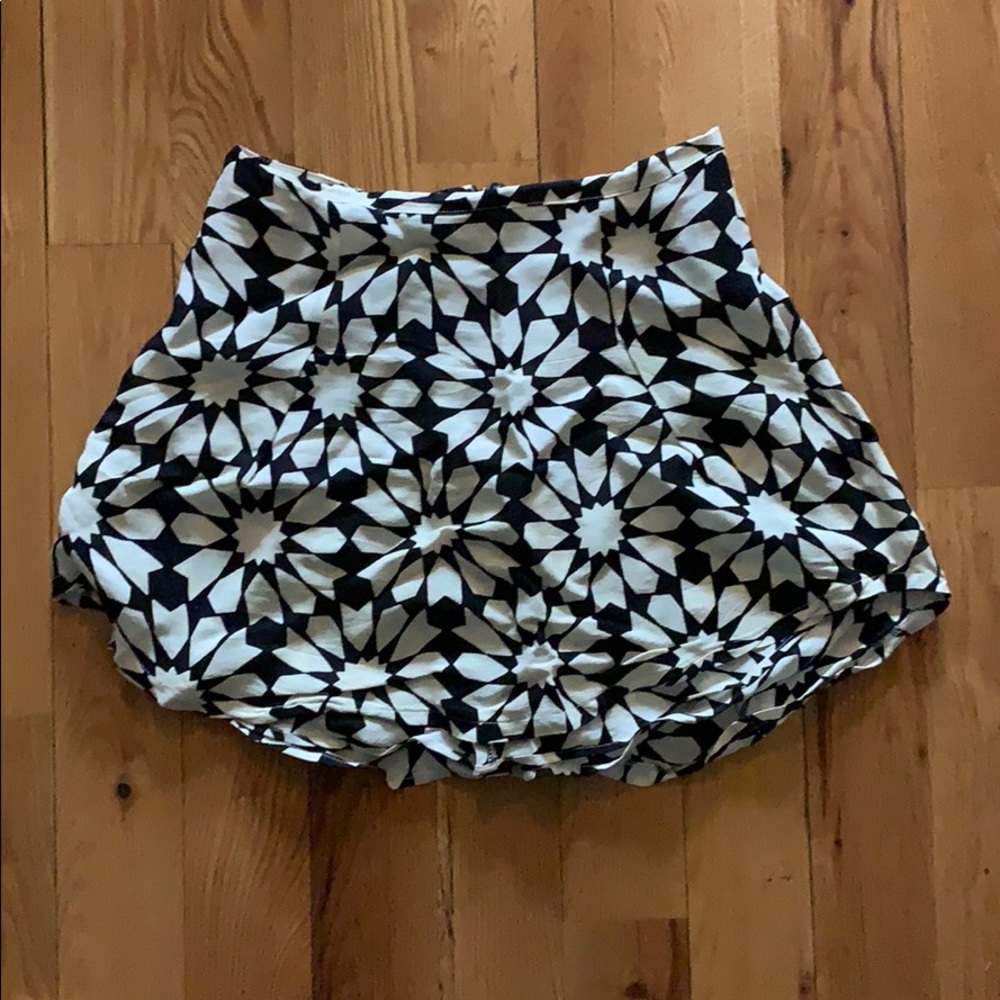 Reformation Abstract Mini Skirt size 4
